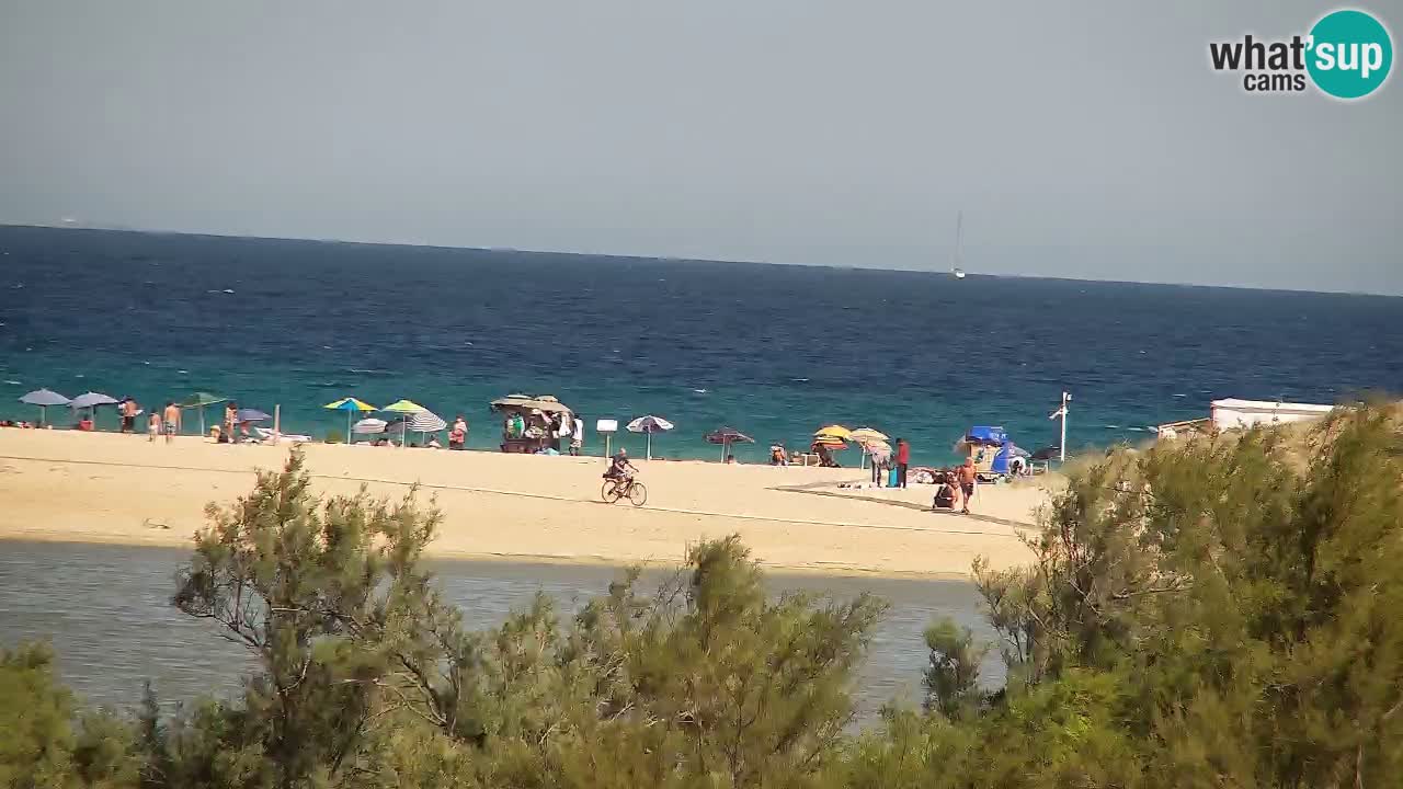 Spletna kamera Chia – Pogled v živo na plažo Su Giudeu