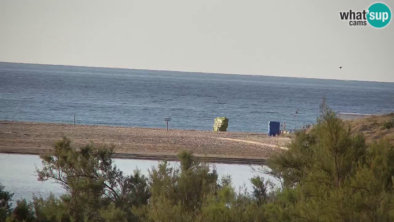 Spletna kamera Chia – Pogled v živo na plažo Su Giudeu