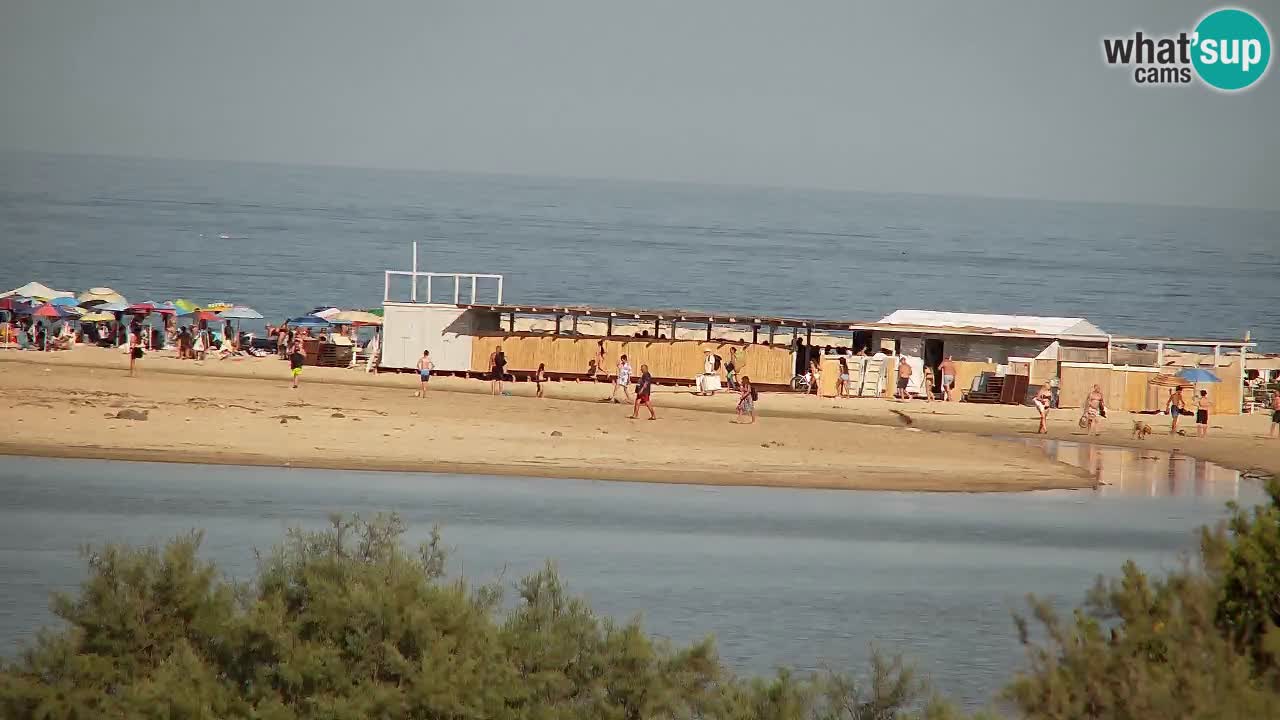 Spletna kamera Chia – Pogled v živo na plažo Su Giudeu
