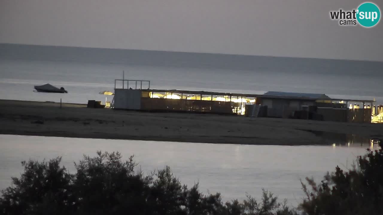 Webcam Chia – Spiaggia Su Giudeu in diretta