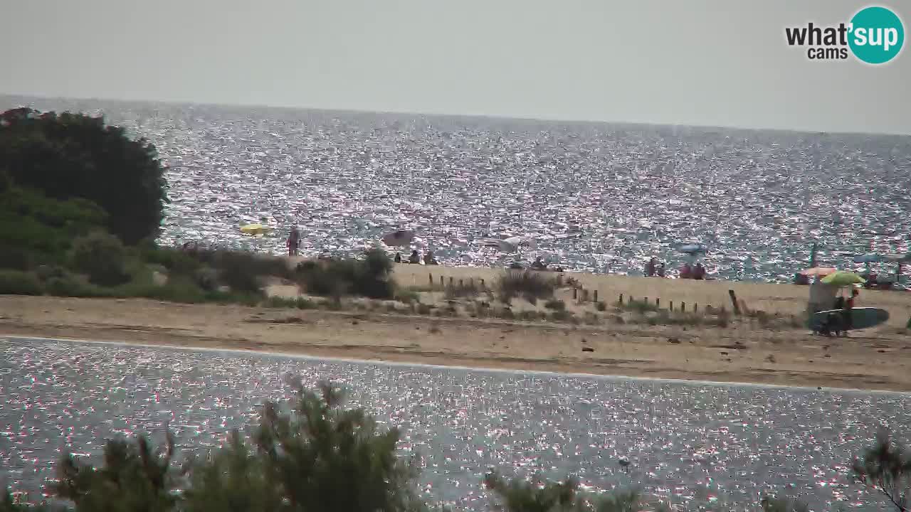 Spletna kamera Chia – Pogled v živo na plažo Su Giudeu