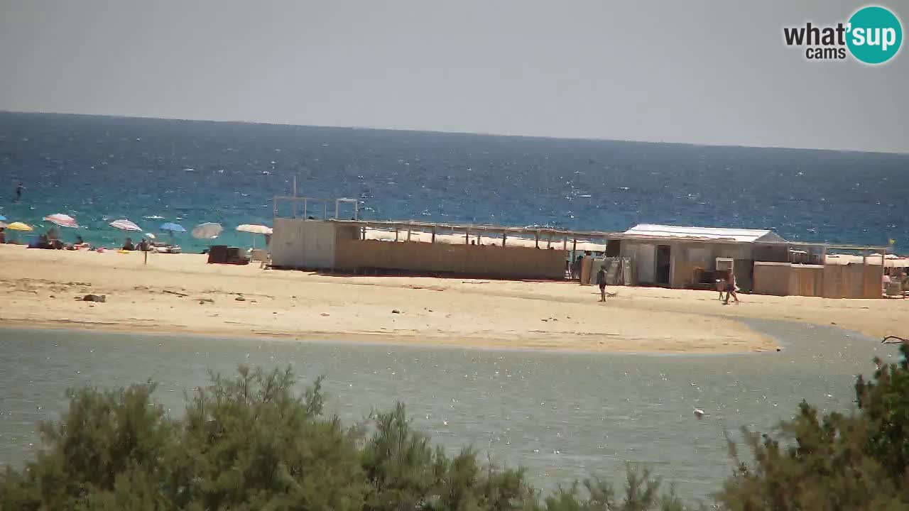 Spletna kamera Chia – Pogled v živo na plažo Su Giudeu