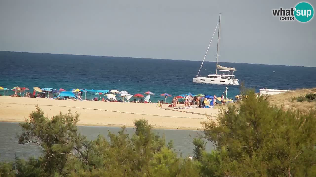 Spletna kamera Chia – Pogled v živo na plažo Su Giudeu