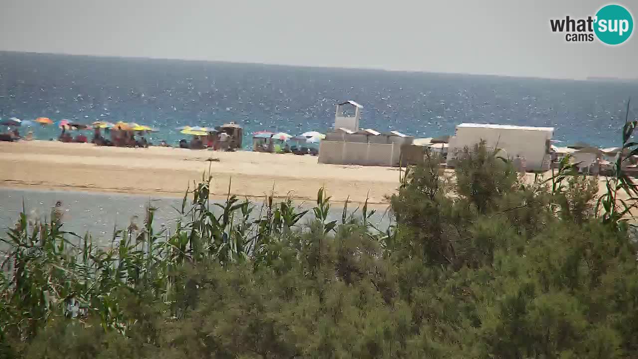 Spletna kamera Chia – Pogled v živo na plažo Su Giudeu