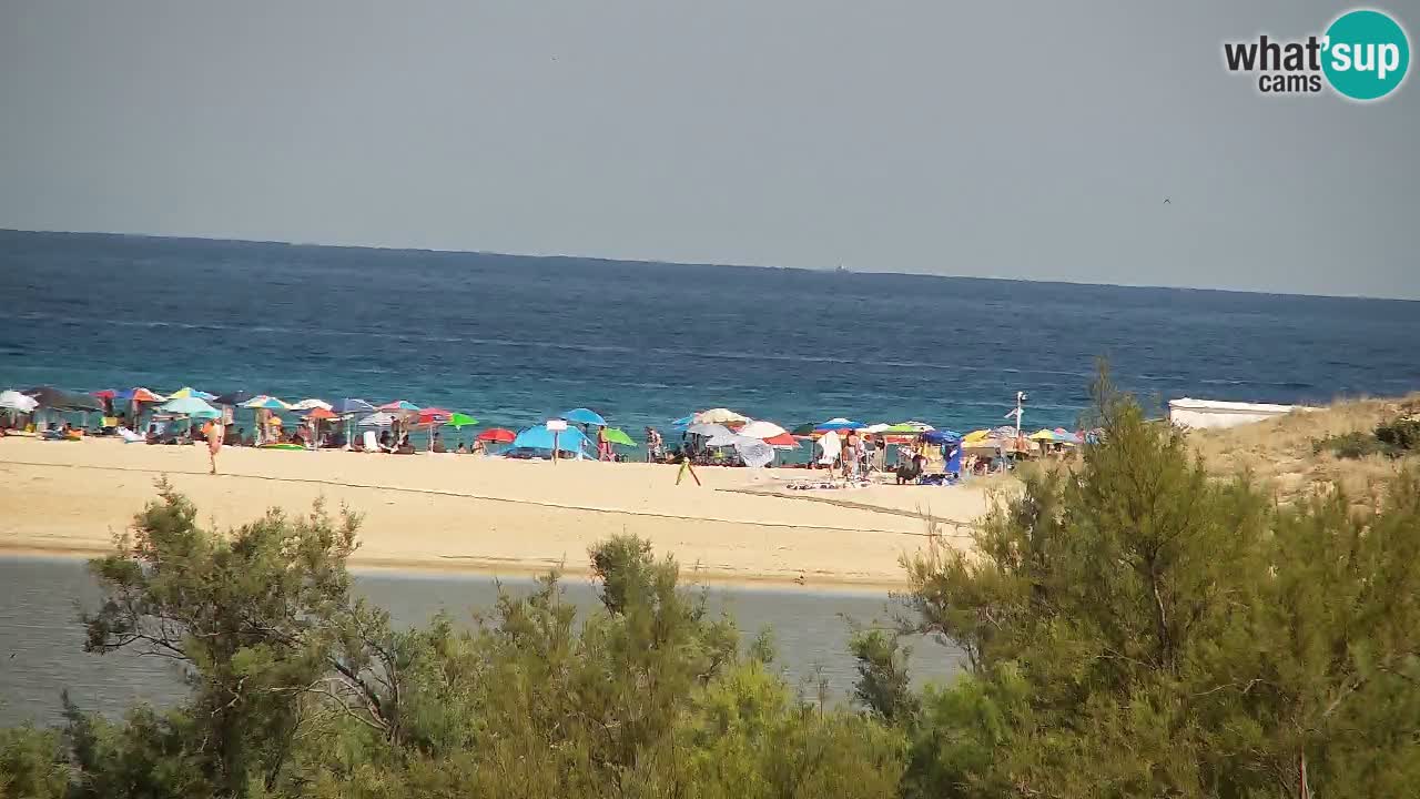 Spletna kamera Chia – Pogled v živo na plažo Su Giudeu