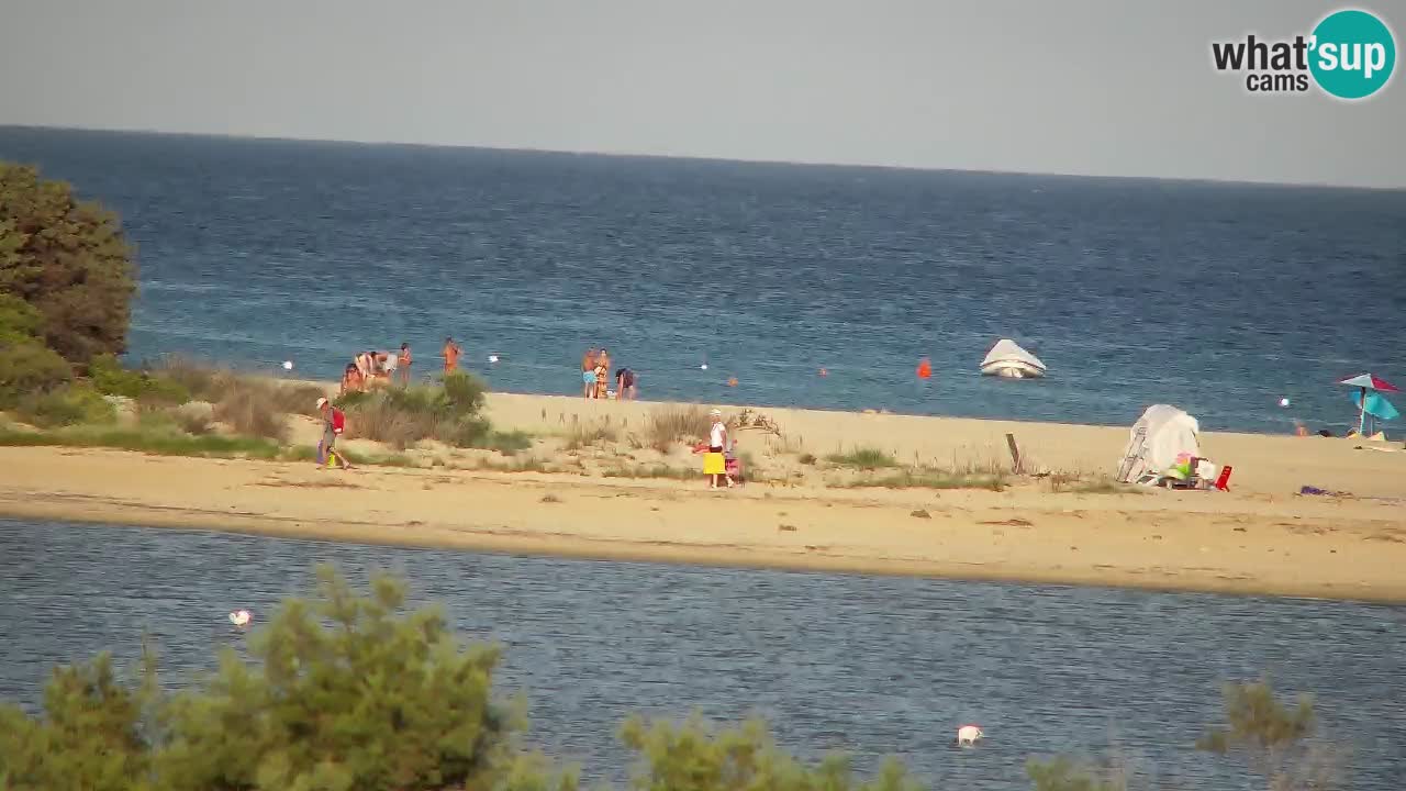 Spletna kamera Chia – Pogled v živo na plažo Su Giudeu