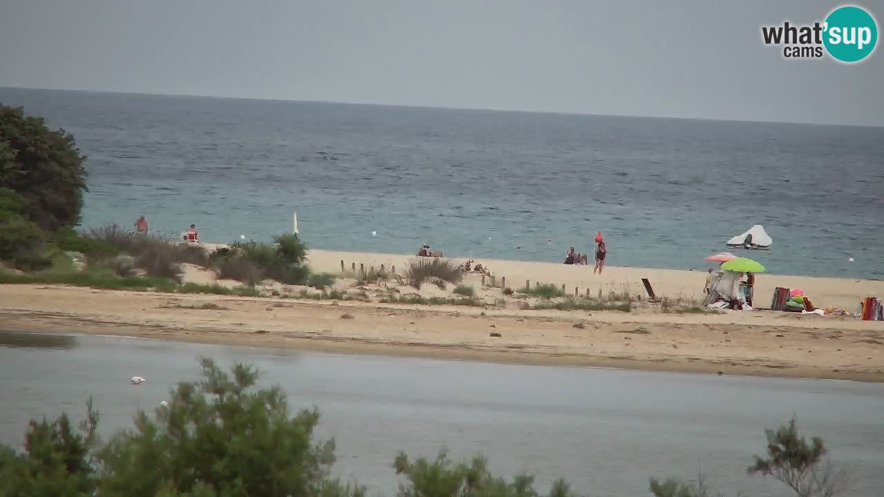 Spletna kamera Chia – Pogled v živo na plažo Su Giudeu