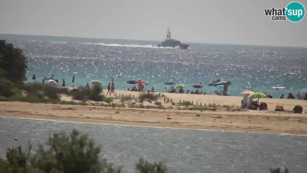 Spletna kamera Chia – Pogled v živo na plažo Su Giudeu
