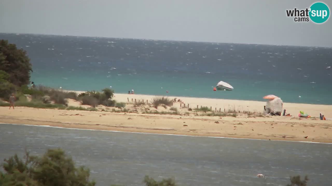 Webcam Chia – Vue en direct de la plage Su Giudeu