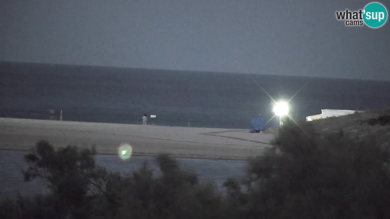 Spletna kamera Chia – Pogled v živo na plažo Su Giudeu