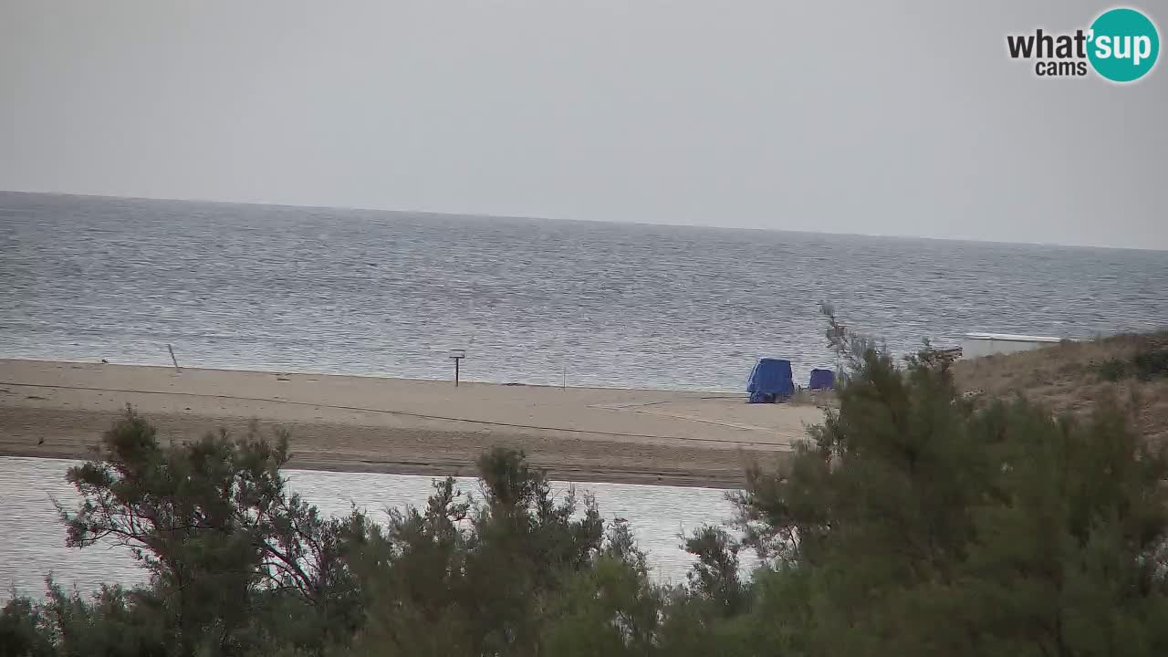 Spletna kamera Chia – Pogled v živo na plažo Su Giudeu