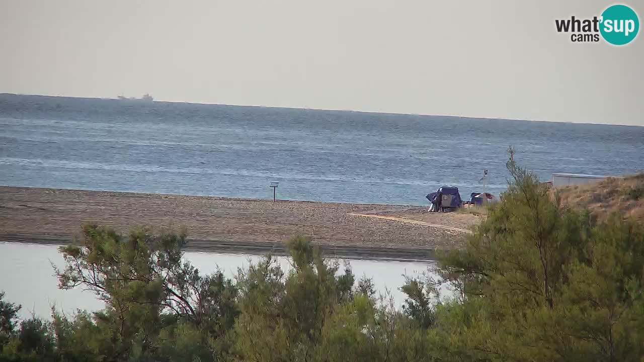 Spletna kamera Chia – Pogled v živo na plažo Su Giudeu