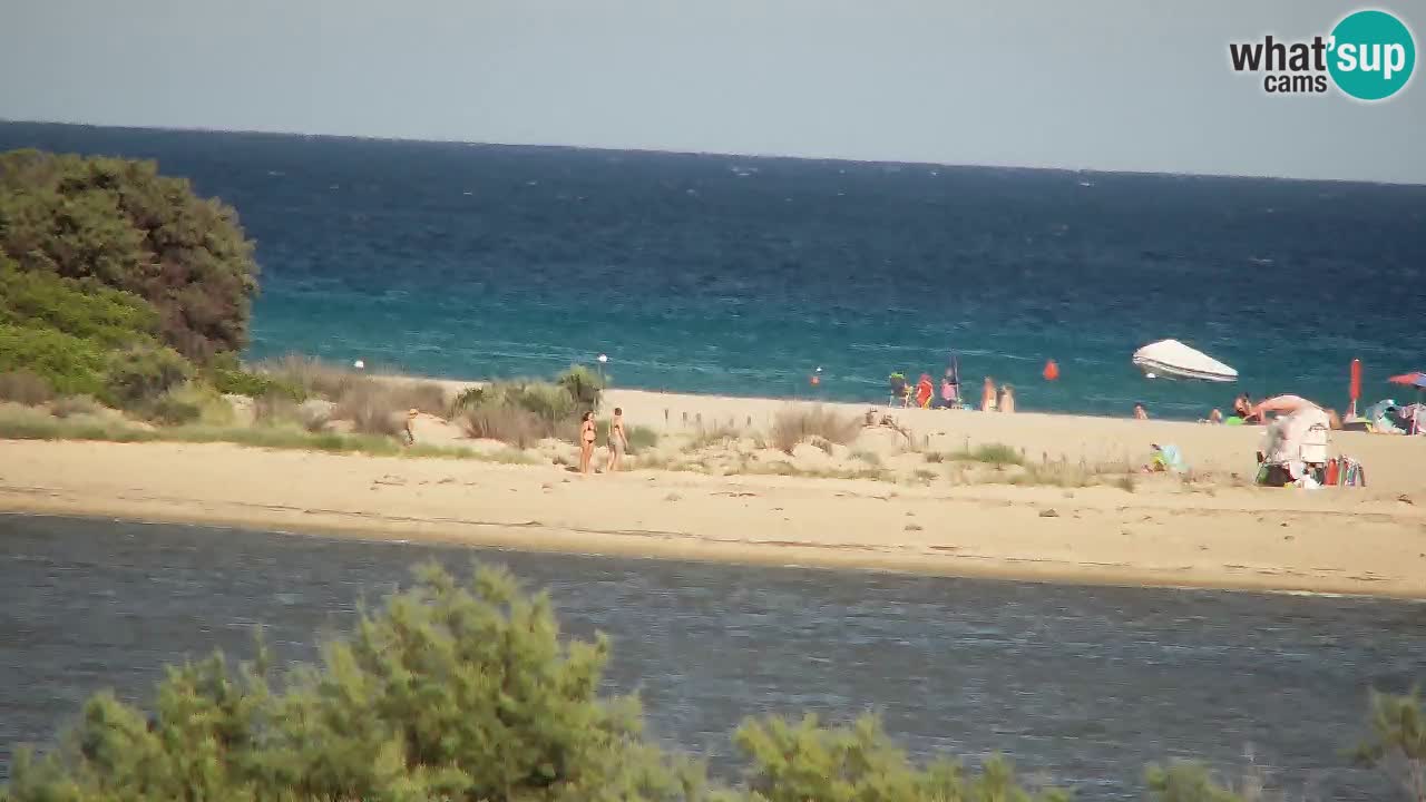 Spletna kamera Chia – Pogled v živo na plažo Su Giudeu