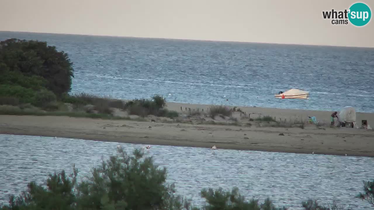Spletna kamera Chia – Pogled v živo na plažo Su Giudeu