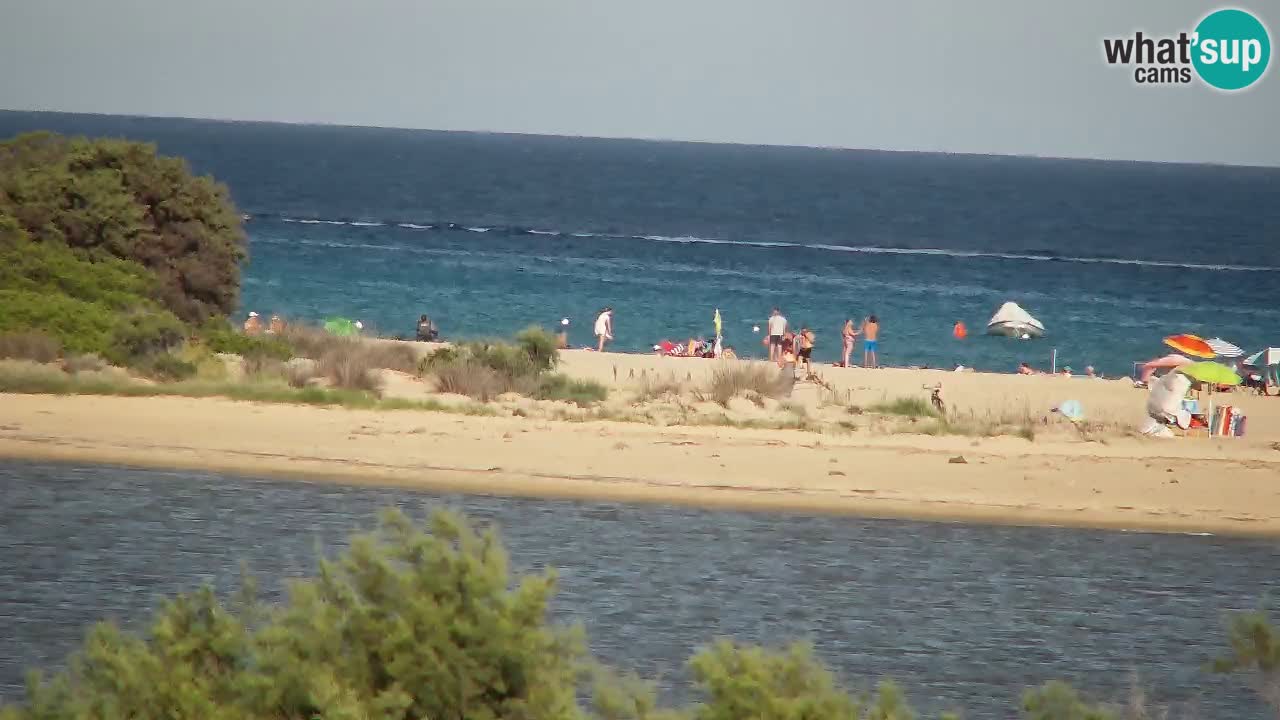Spletna kamera Chia – Pogled v živo na plažo Su Giudeu