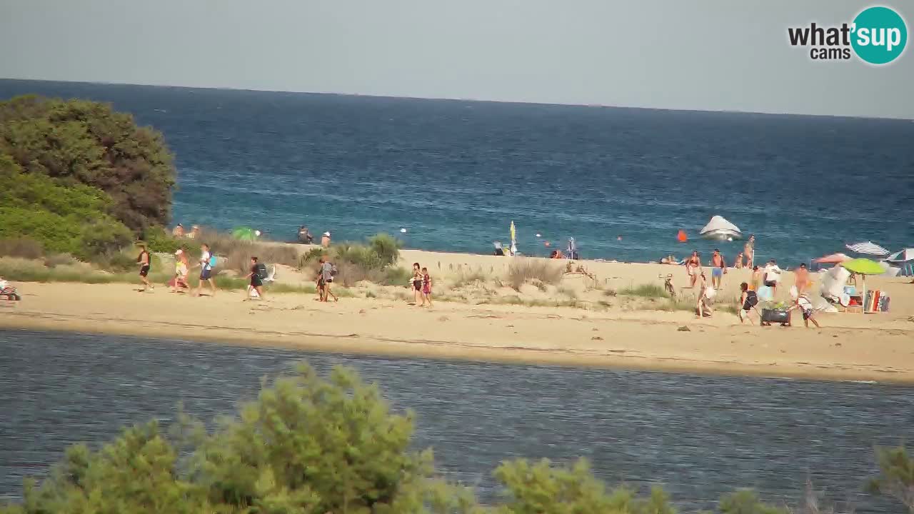 Spletna kamera Chia – Pogled v živo na plažo Su Giudeu
