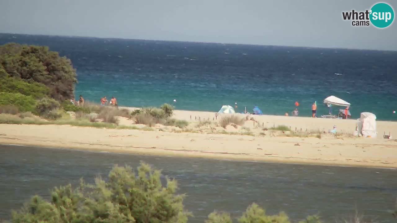Spletna kamera Chia – Pogled v živo na plažo Su Giudeu