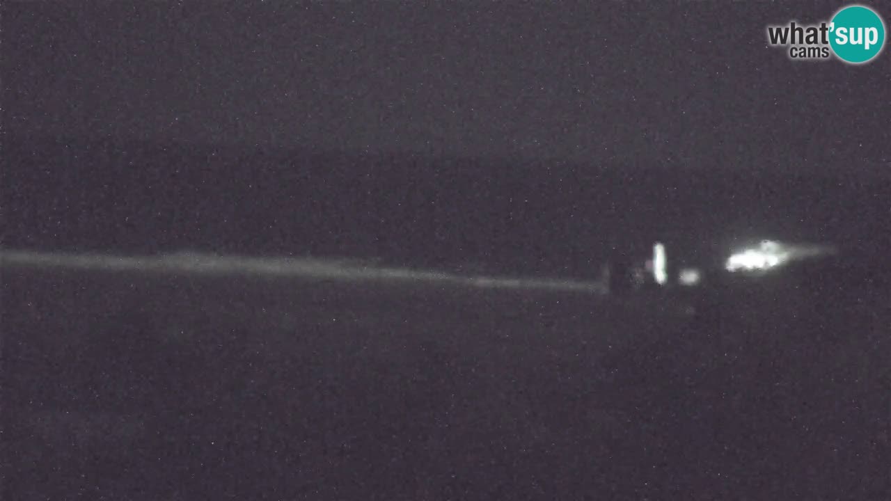 Spletna kamera Chia – Pogled v živo na plažo Su Giudeu
