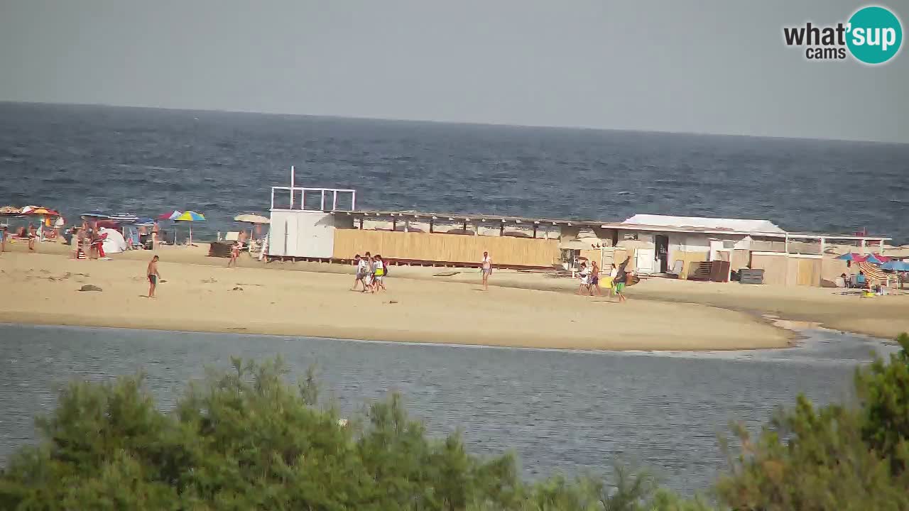 Spletna kamera Chia – Pogled v živo na plažo Su Giudeu
