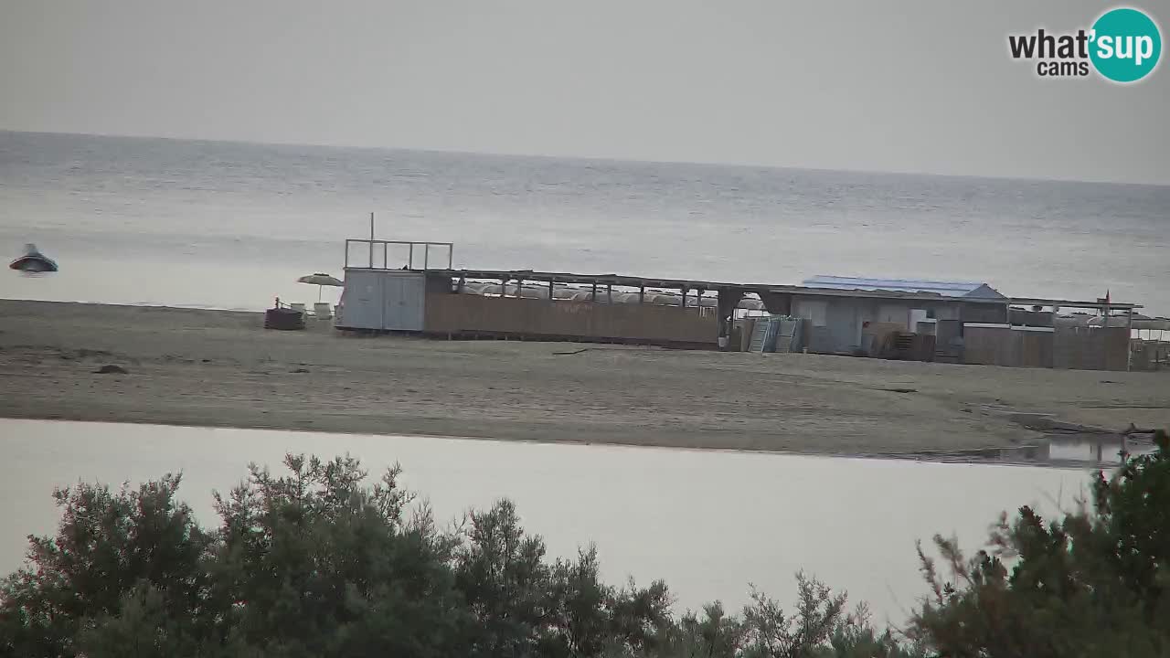 Spletna kamera Chia – Pogled v živo na plažo Su Giudeu
