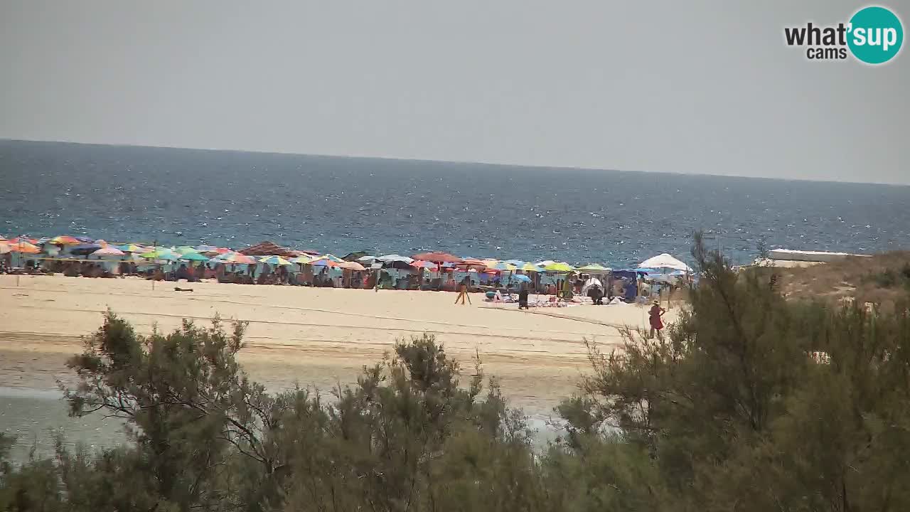 Spletna kamera Chia – Pogled v živo na plažo Su Giudeu