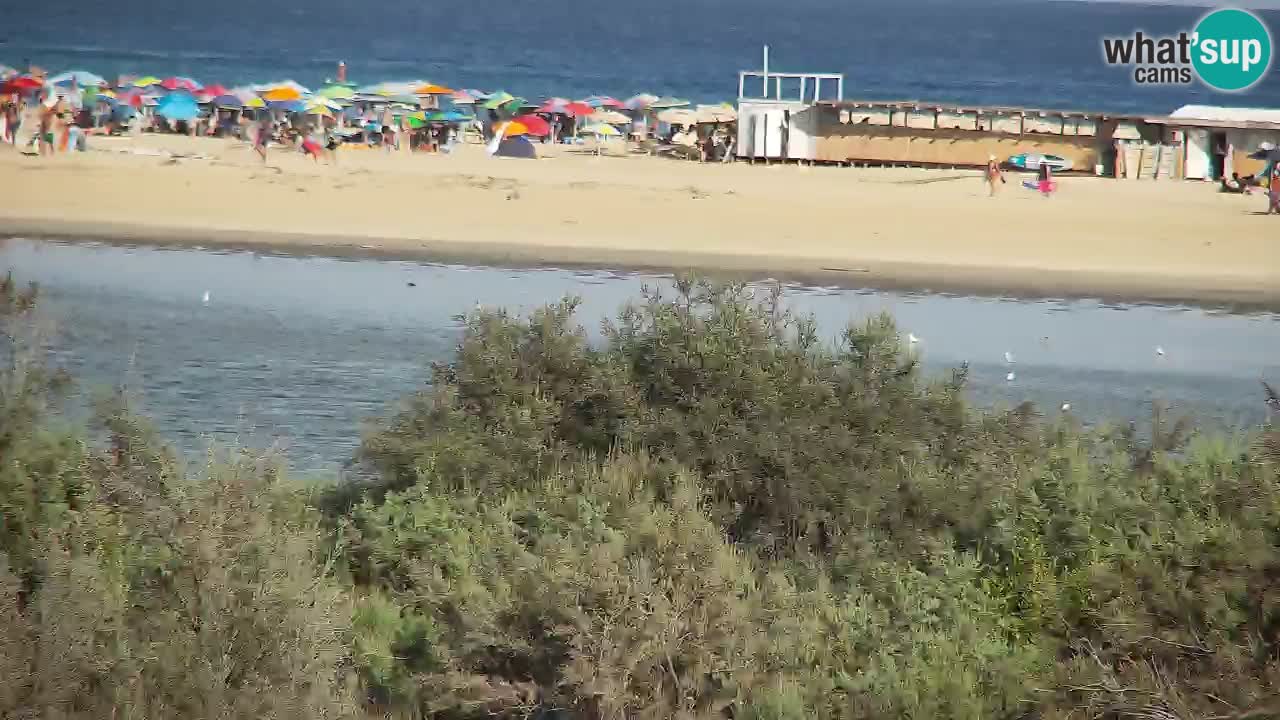 Spletna kamera Chia – Pogled v živo na plažo Su Giudeu