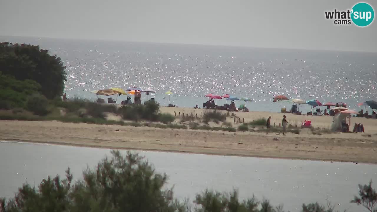 Spletna kamera Chia – Pogled v živo na plažo Su Giudeu