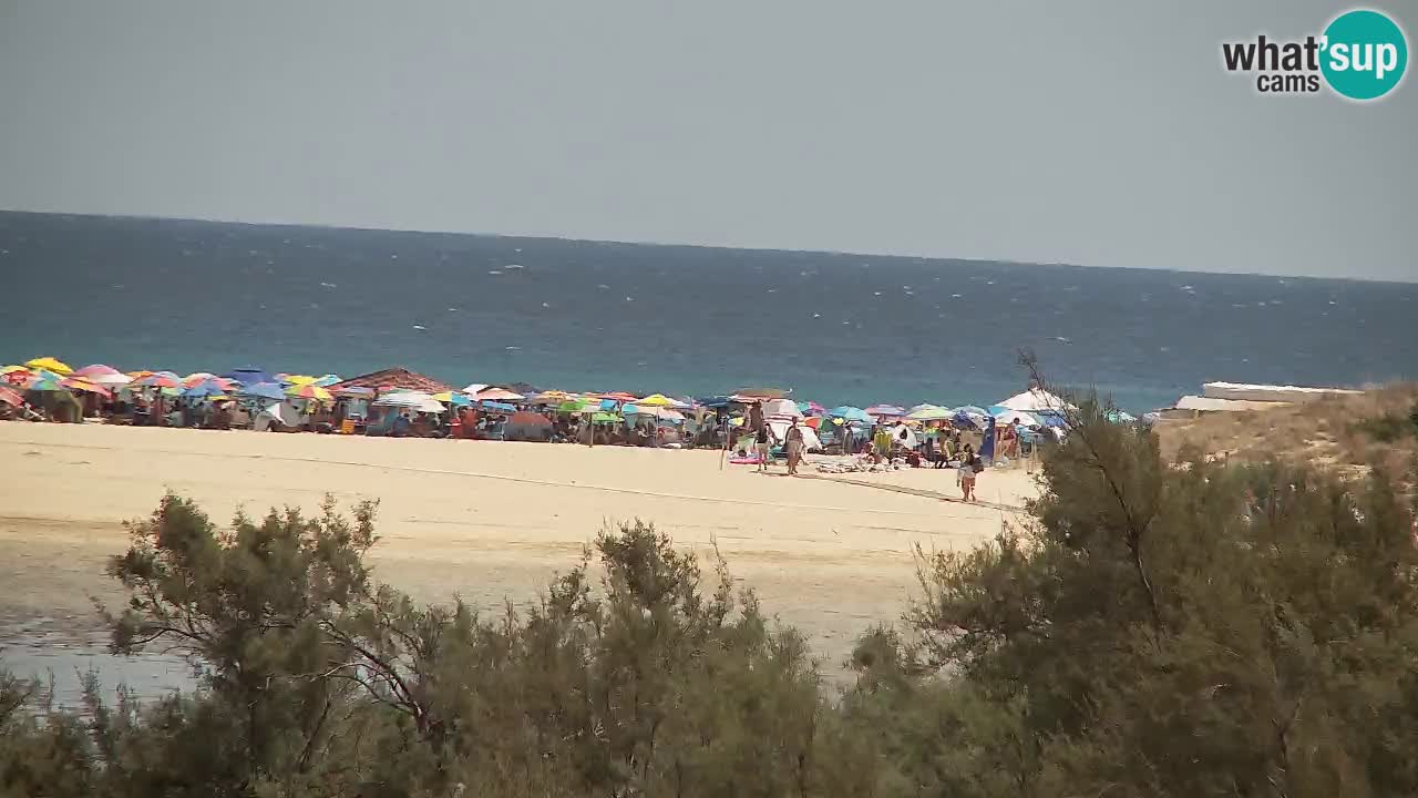 Spletna kamera Chia – Pogled v živo na plažo Su Giudeu