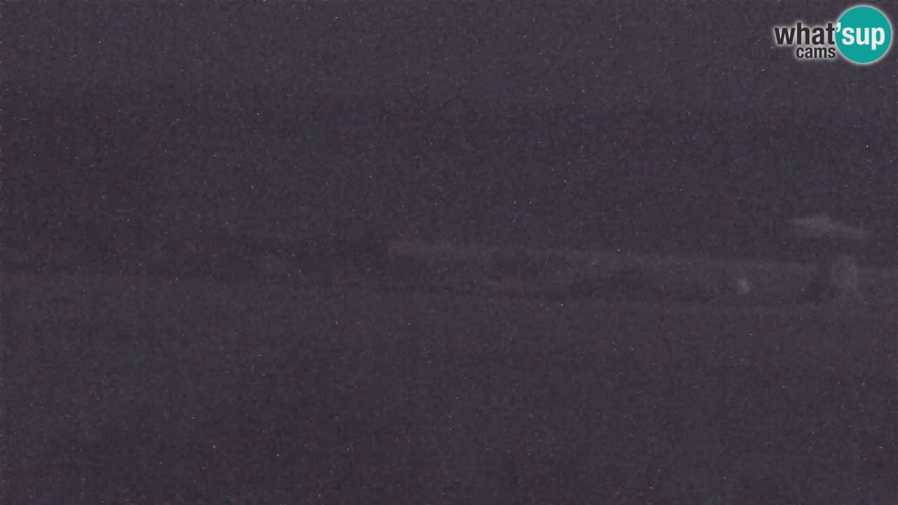 Spletna kamera Chia – Pogled v živo na plažo Su Giudeu