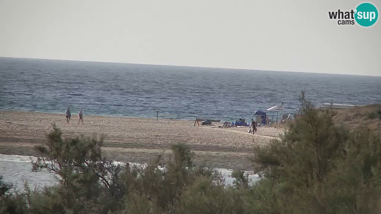 Spletna kamera Chia – Pogled v živo na plažo Su Giudeu
