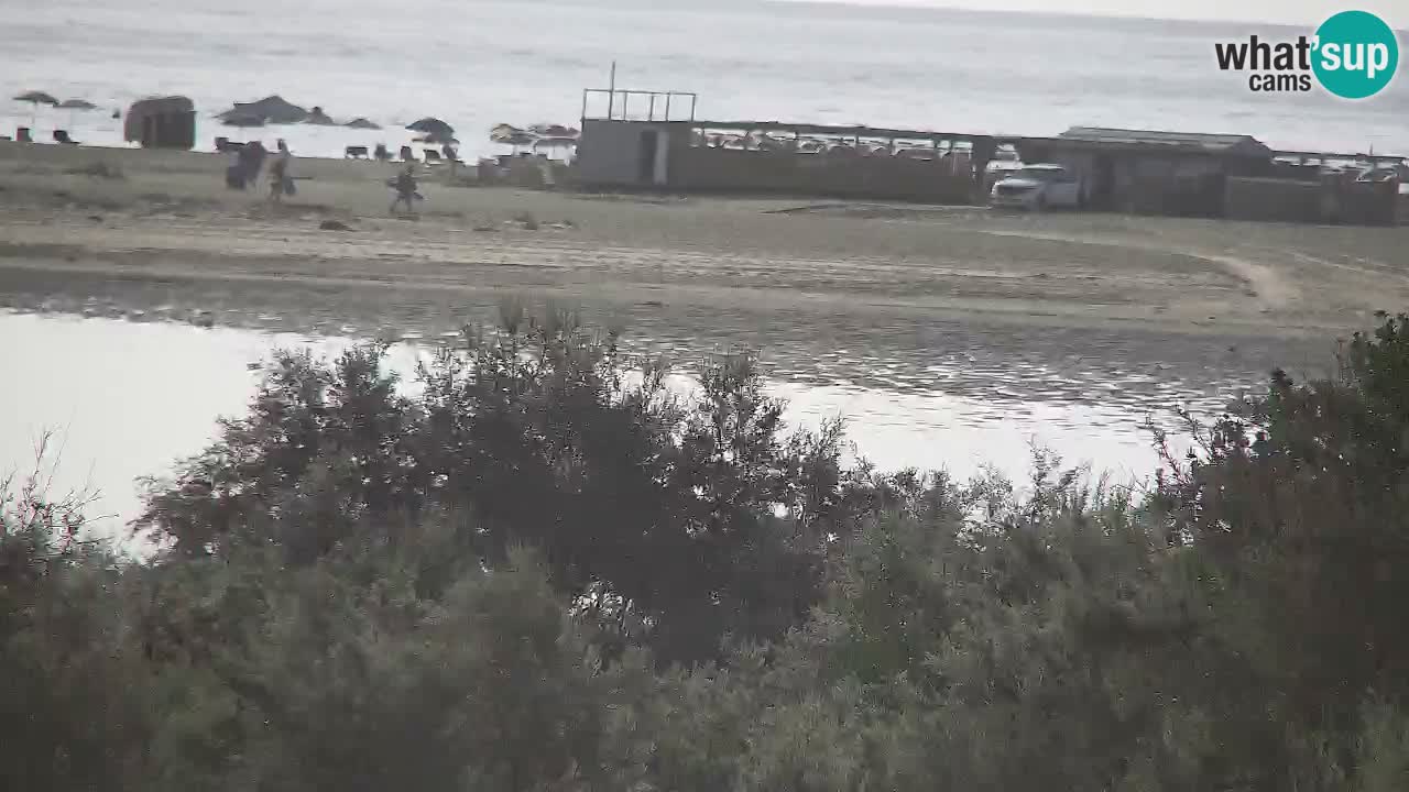 Spletna kamera Chia – Pogled v živo na plažo Su Giudeu