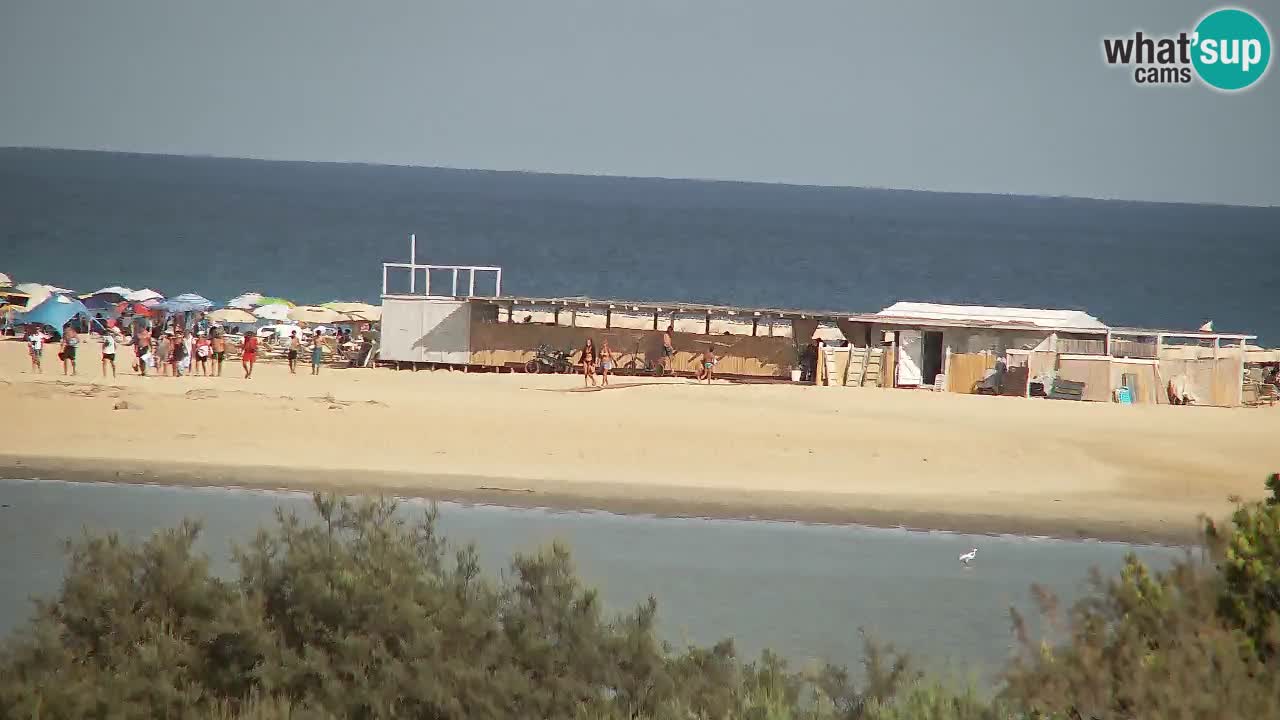 Spletna kamera Chia – Pogled v živo na plažo Su Giudeu