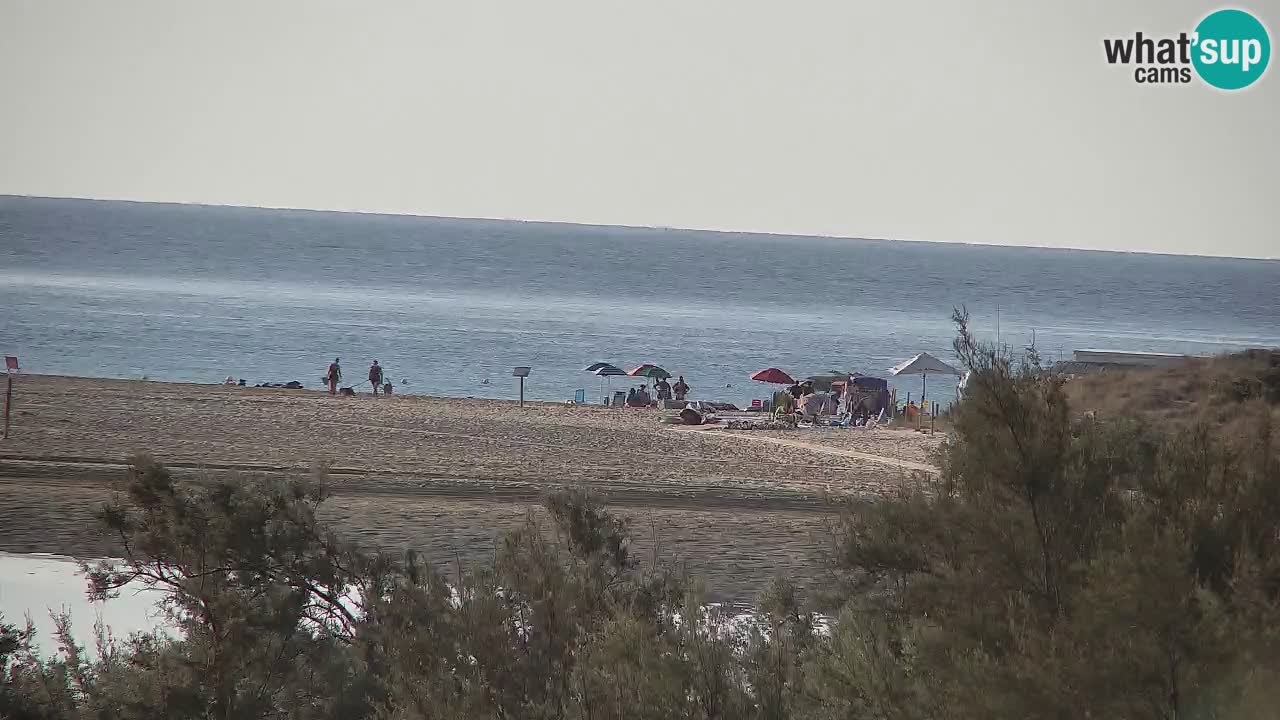 Spletna kamera Chia – Pogled v živo na plažo Su Giudeu