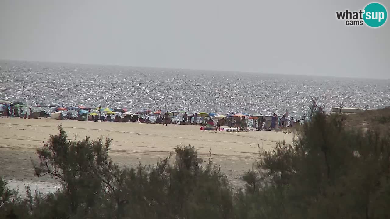 Spletna kamera Chia – Pogled v živo na plažo Su Giudeu