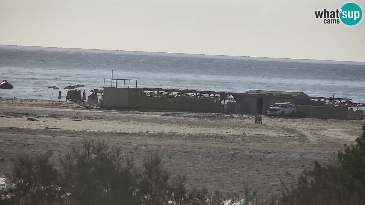 Spletna kamera Chia – Pogled v živo na plažo Su Giudeu