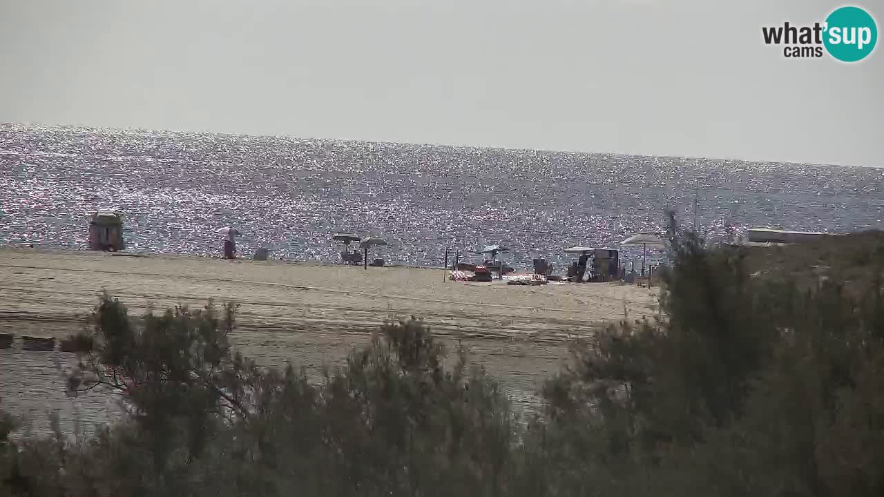 Spletna kamera Chia – Pogled v živo na plažo Su Giudeu