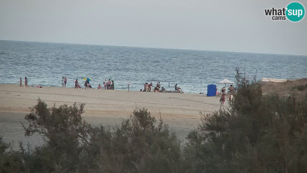 Spletna kamera Chia – Pogled v živo na plažo Su Giudeu
