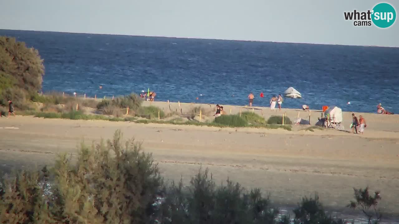 Webcam Chia – Spiaggia Su Giudeu in diretta