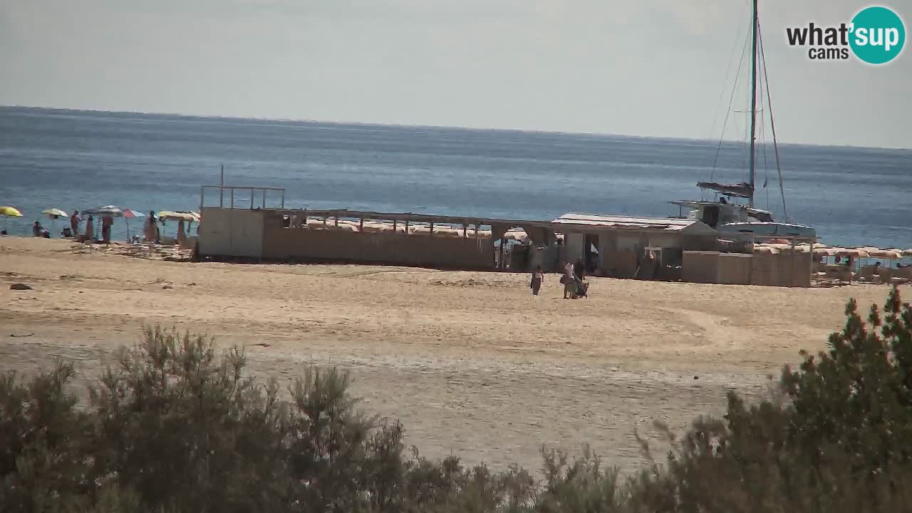 Webcam Chia – Vue en direct de la plage Su Giudeu
