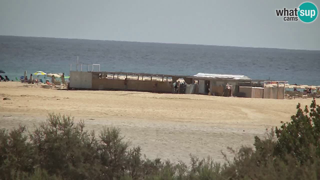 Spletna kamera Chia – Pogled v živo na plažo Su Giudeu