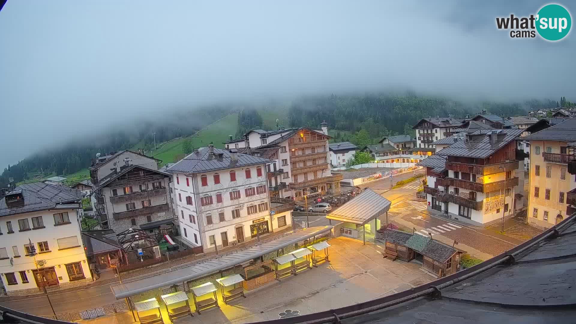 Hauptplatz von Forni di Sopra