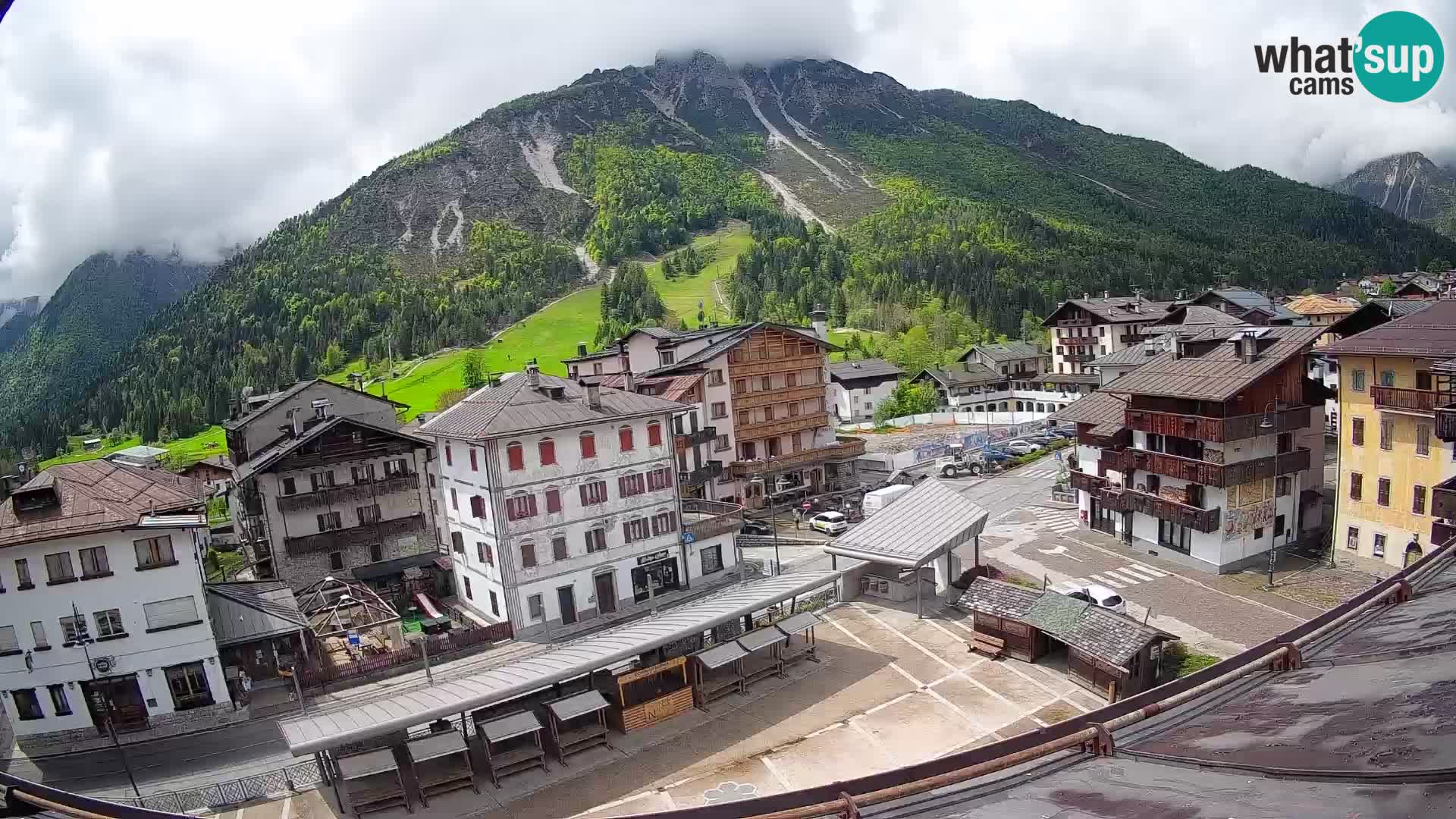 Forni di Sopra main square