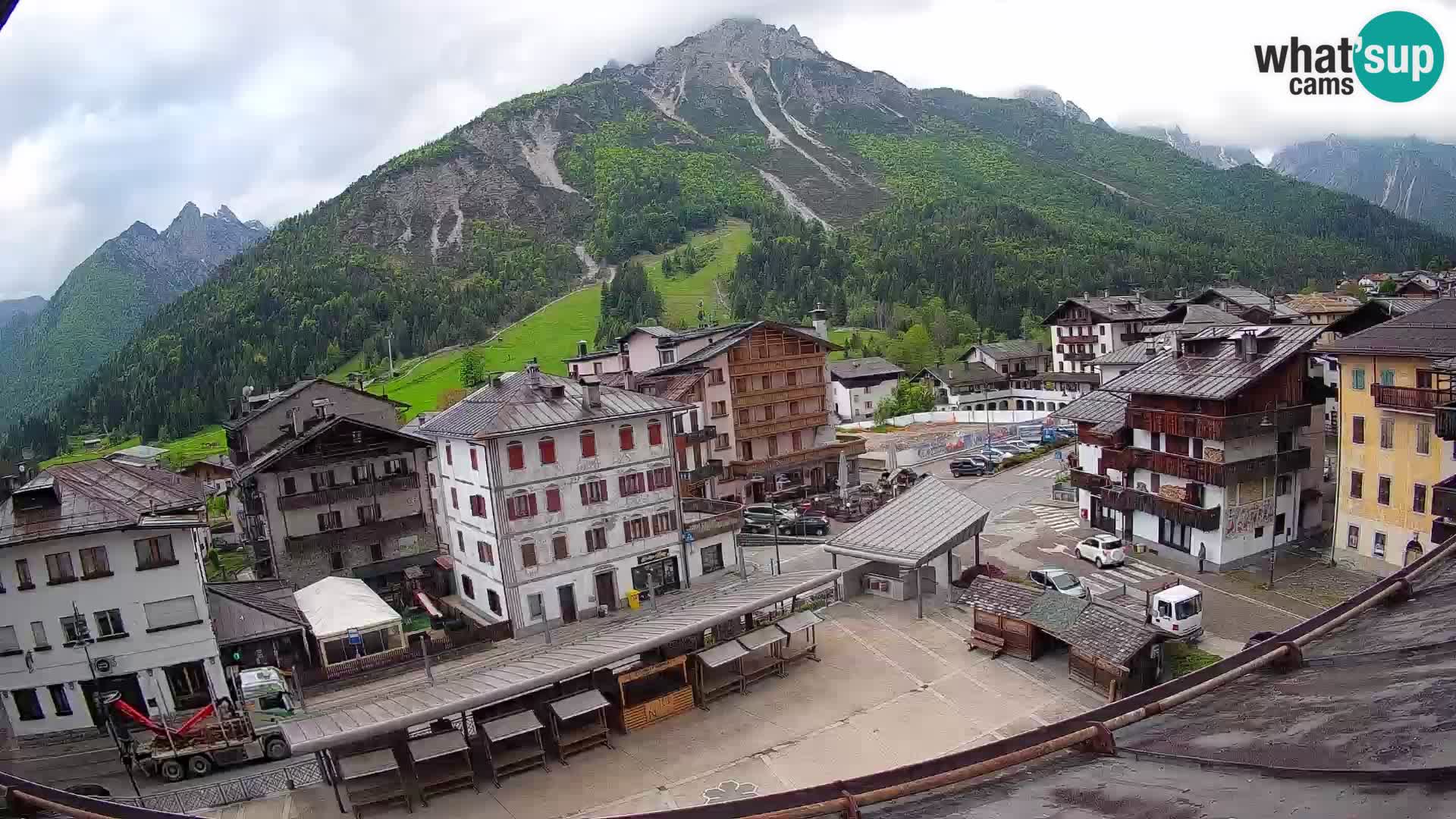 Forni di Sopra main square