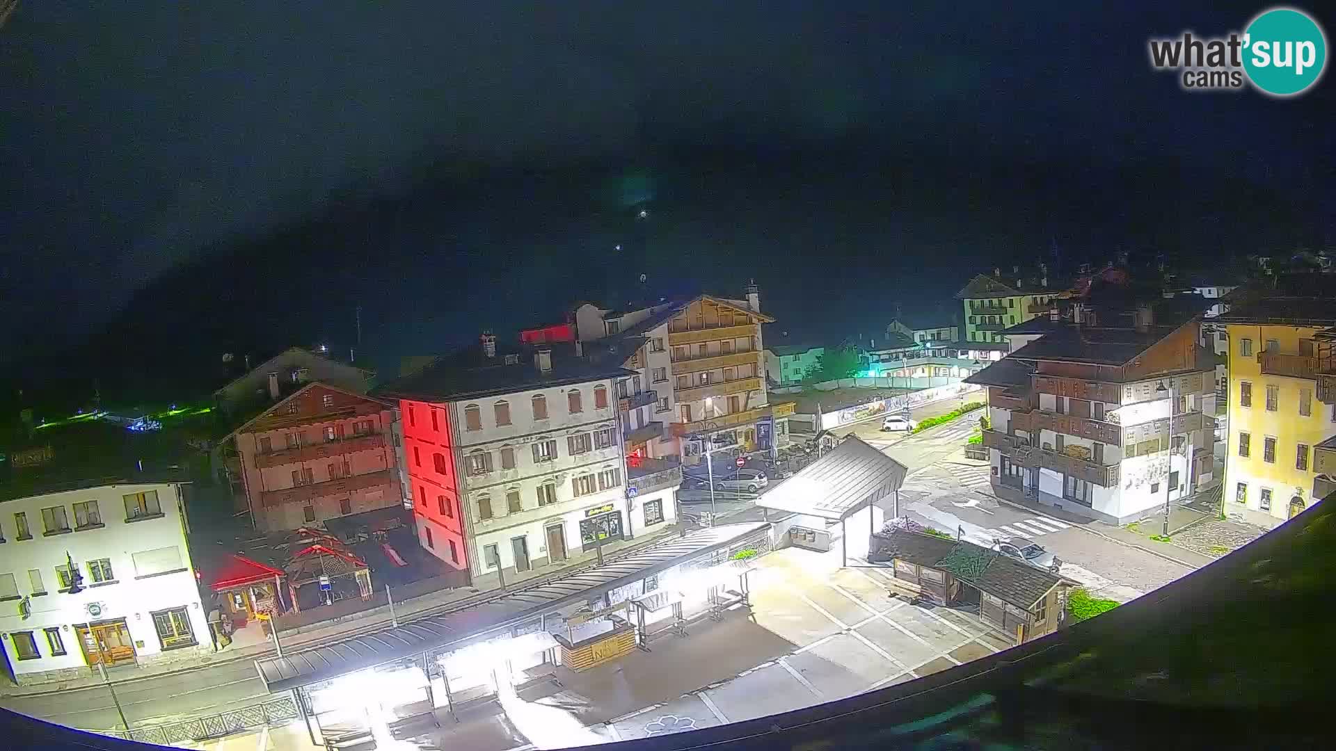 Hauptplatz von Forni di Sopra