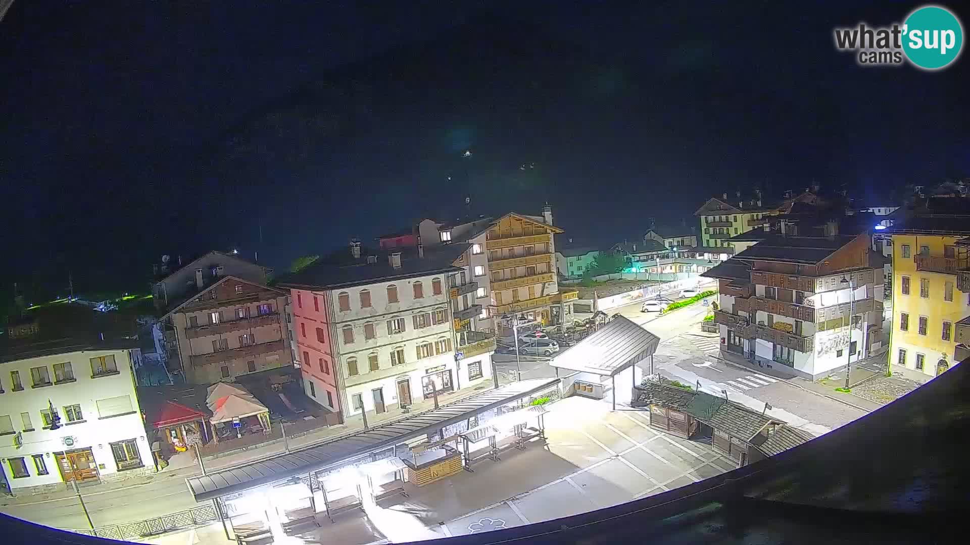 Hauptplatz von Forni di Sopra