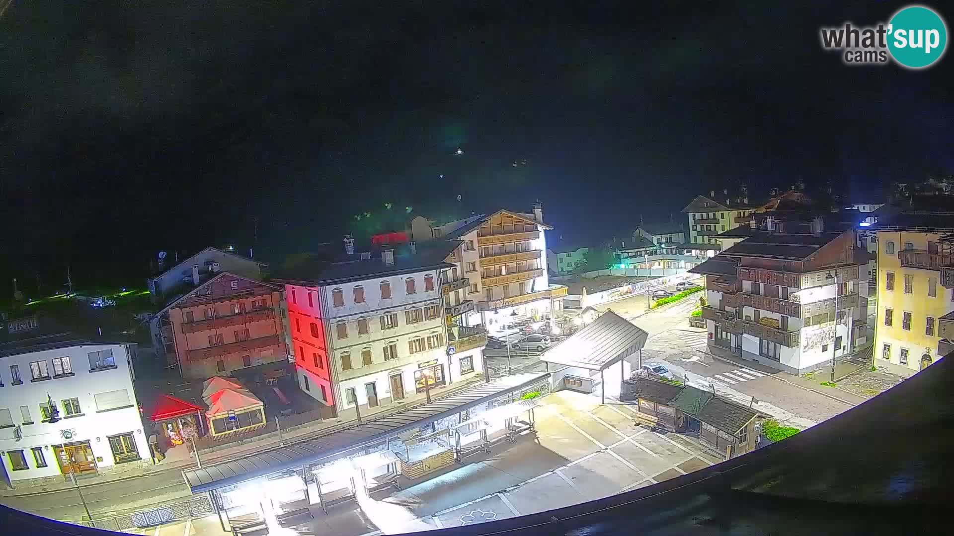 Hauptplatz von Forni di Sopra