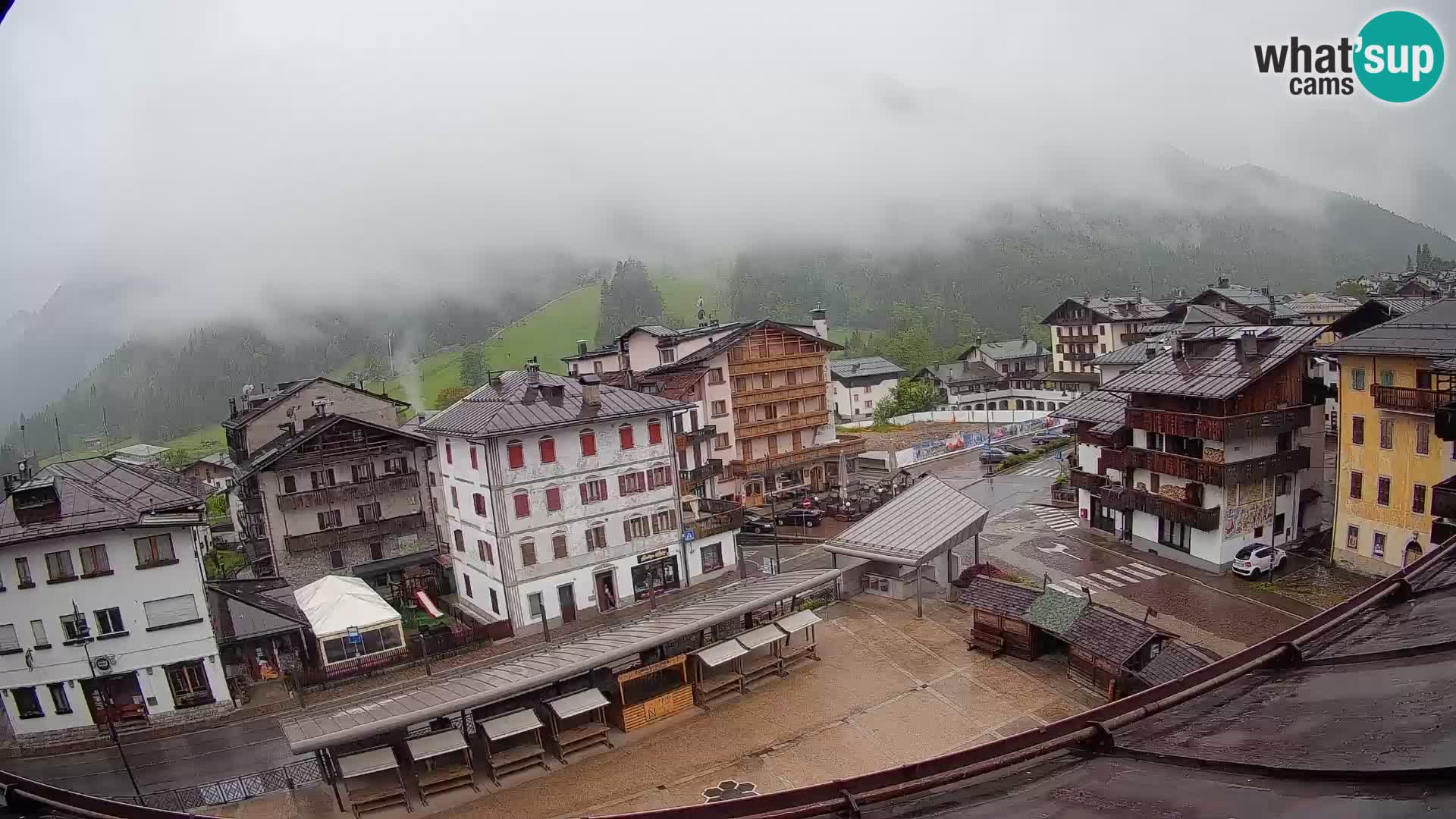 Hauptplatz von Forni di Sopra