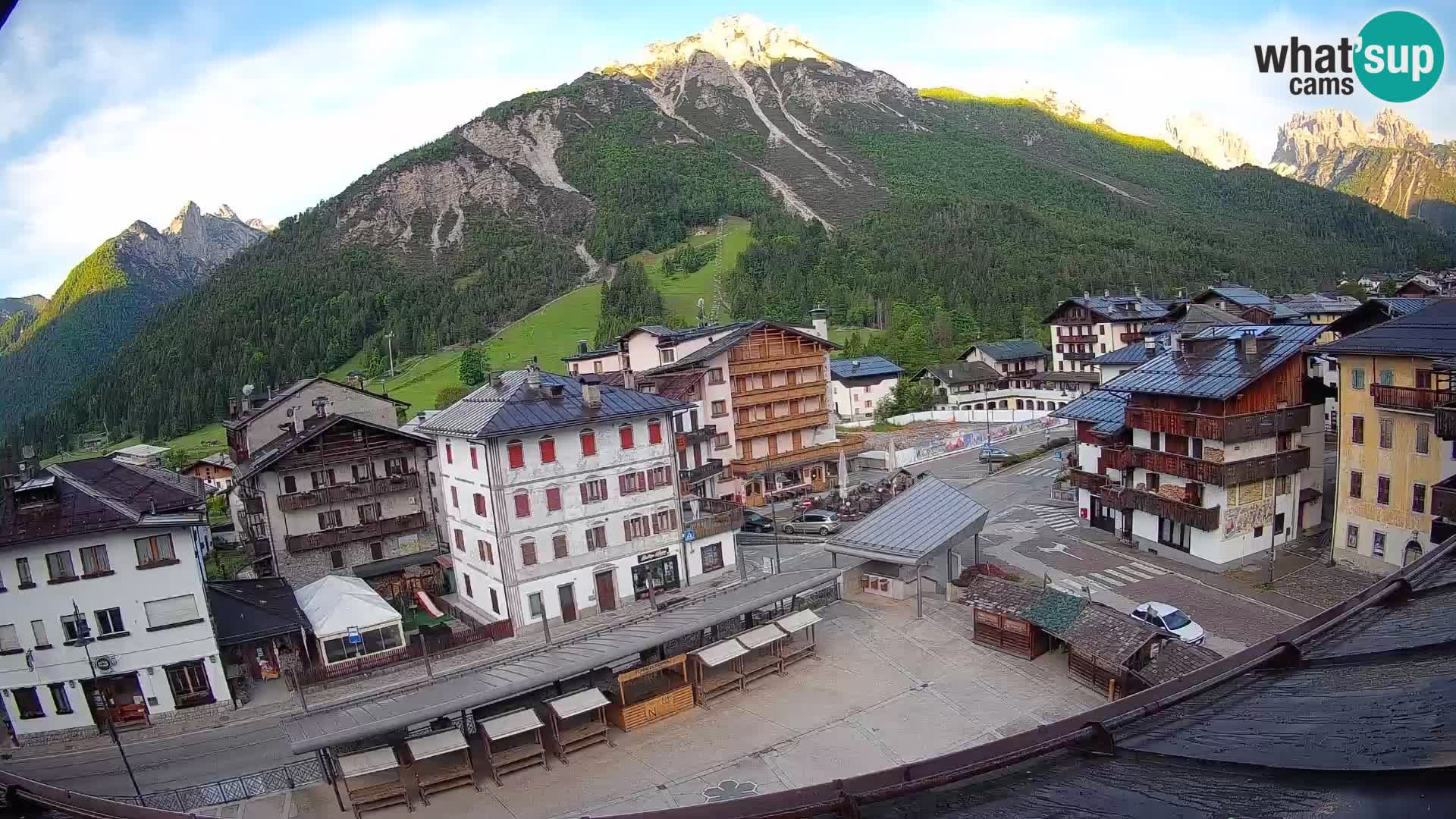 Hauptplatz von Forni di Sopra
