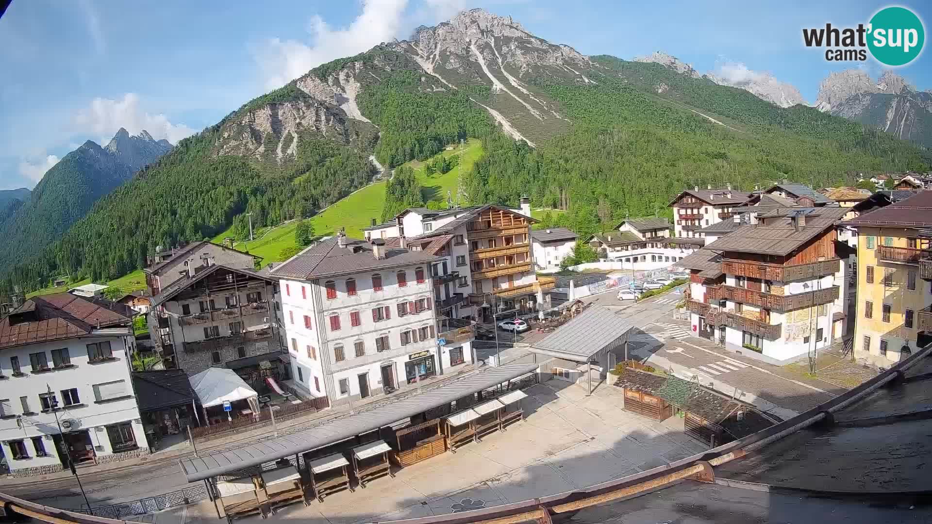 Hauptplatz von Forni di Sopra
