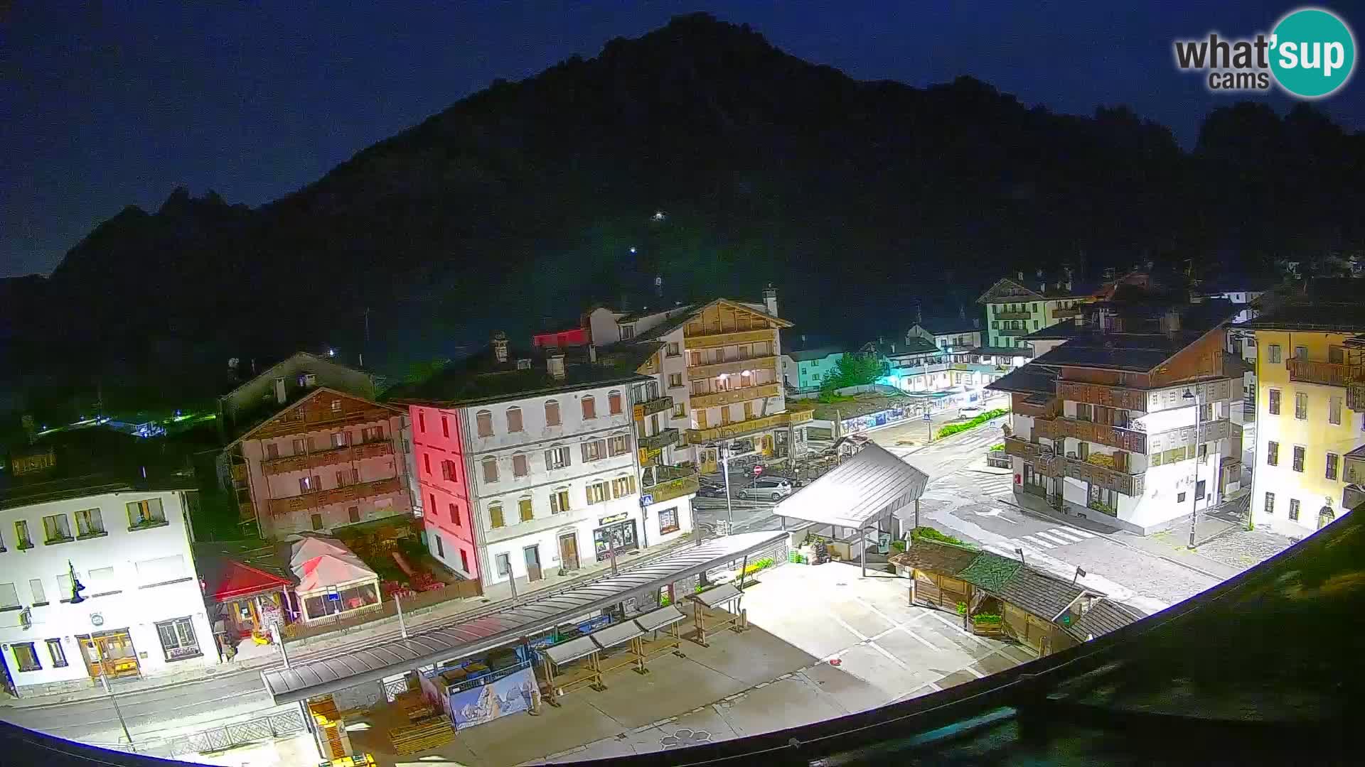 Hauptplatz von Forni di Sopra